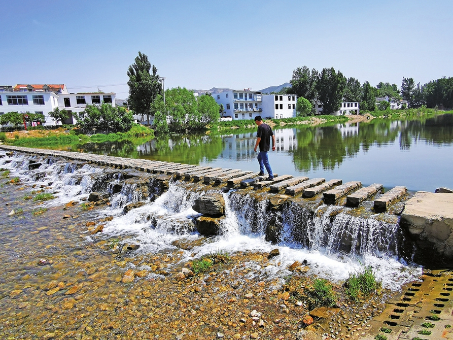 泉水复涌背后的保泉战役：兴建引黄水库关停市区水厂开展回灌补源科技助力增雨