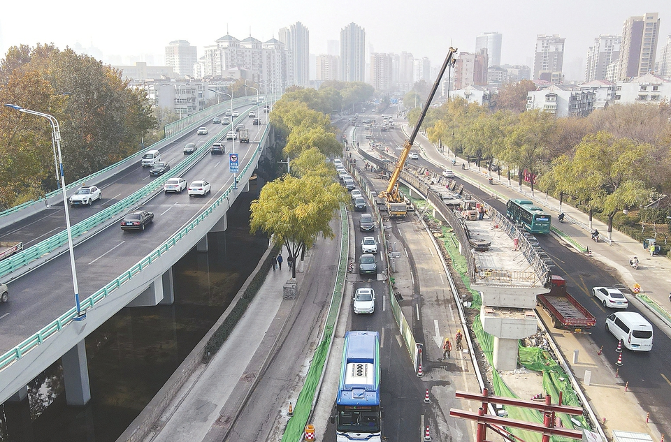 顺河高架经一路新建匝道显雏形